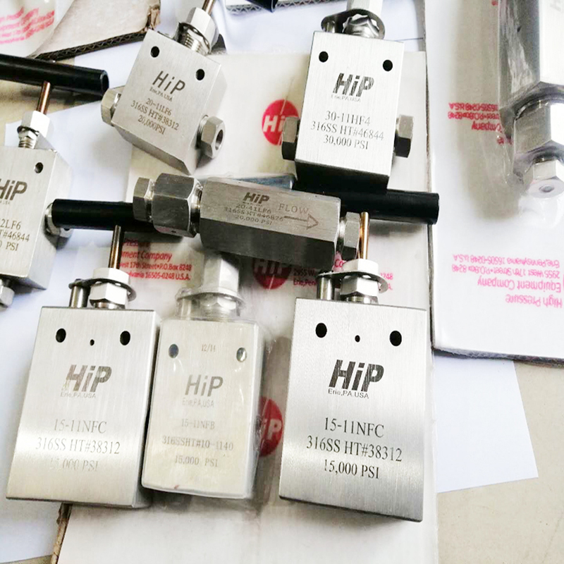<b>HIP超高压手动针阀</b>